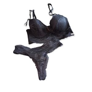 RACHEL ROY Black lace bra and panty set new with tags